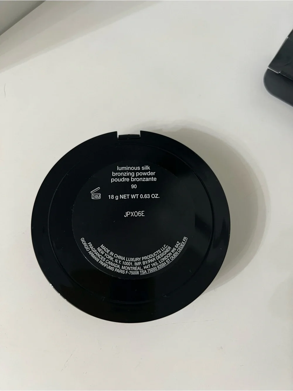 Giorgio Armani Black Luminous Silk Sunlit Creamy Bronzing Powder